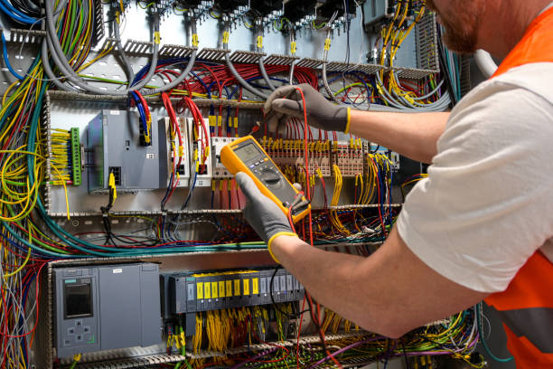 Best Licensed Electrician  in Shreve, OH